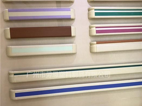 走廊防撞扶手都具有哪些性能優(yōu)點(diǎn)？