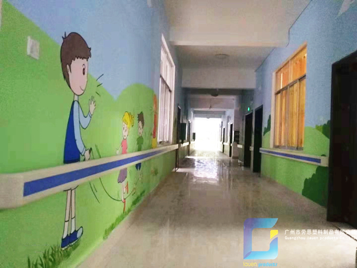 談?wù)剝和療o障礙扶手的無障礙性設(shè)計體現(xiàn)