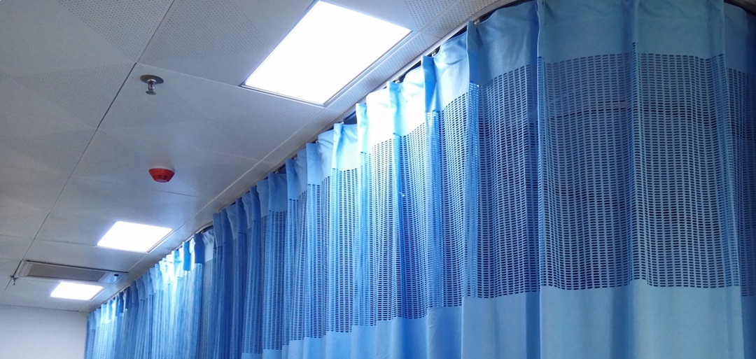 阻燃醫(yī)院手術室隔簾布軌道 (1)